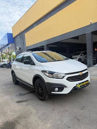 CHEVROLET ONIX 1.4 MPFI ACTIV 8V FLEX 4P MANUAL